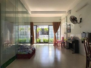 chính chủ gửi bán căn nhà 3 tầng 2 mặt tiền trước sau đường phan bôi - vị trí gần biển cách 1km
