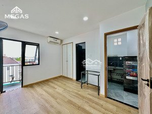 cho thuê căn hộ 1 phòng ngủ, diện tích 25m2, giá ưu đãi 4tr5 cách văn lang 5 phút di chuyển