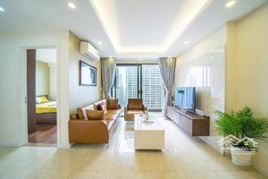 cho thuê căn hộ 2pn đầy đủ nội thất giá 15tr/tháng tại vinhomes d''capitale - lh 