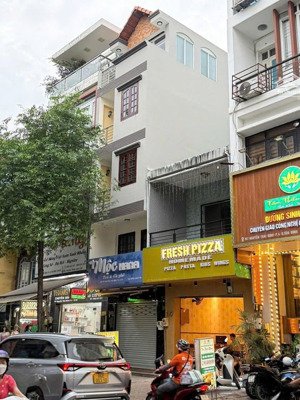 hot! mặt tiền kinh doanh nguyễn thái bình - buôn bán sầm uất - suốt ngày đêm