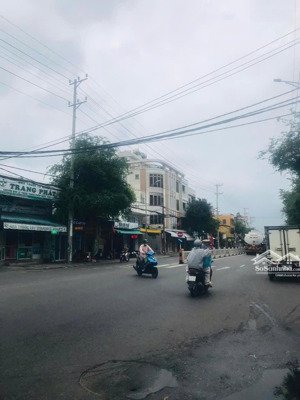 bán nhà mặt tiền đường 30/4, tp. vũng tàu gần kcn đông xuyên, thổ cư 100%, vị trí kinh doanh vàng