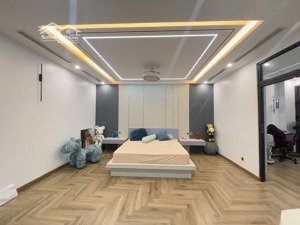 bán nhà khu vực nguyễn trãi, quận thanh xuân dt 90m2, mt 8m - gara ô tô, giá 17 tỷ 6