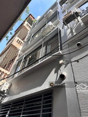 siêu phẩm bồ đề - 5 tầng chủ tự xây - full nội thất - còn mới nguyên - tầm tiền - hàng hót