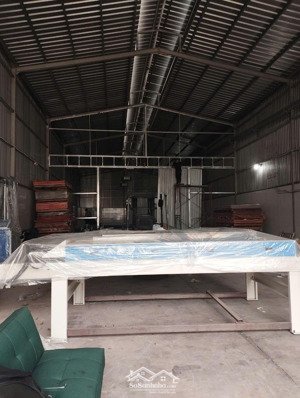 cho thuê nhà xưởng 800m2, giá 30tr/ tháng, bình hòa, thuận an, bình dương