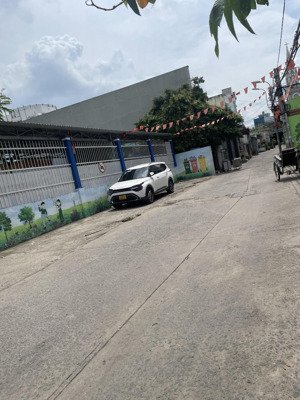 bán nhà 3 tầng nguyễn văn quá- dt68m2- quận 12- nhỉnh 5 tỷ.