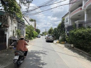 nhà bán, dt: 120m2, giá 9,7 tỷ, mặt tiền đường số 1, cư xá điện lực, p. trường thọ, tp thủ đức