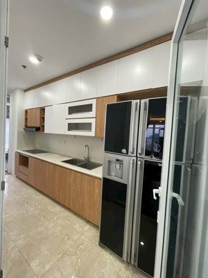 siêu hot - cho thuê ch tòa cảnh sát 113 số 3 nguyễn như uyên - 3 ngủ full đồ 15tr 