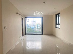 bán căn hộ park legend , 3pn , 2wc , 100m2 , giá 8.3 tỷ , liên hệ 