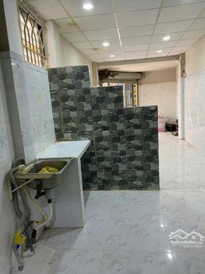 quân 6, nhà đẹp, mới 2 tầng, gần mt nguyễn văn luông, giá rẻ