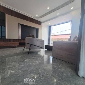 nhà mới - 6t thang máy -oto đỗ cửa - vị trí hot- ngõ đẹp nguyễn văn linh