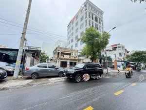 bán lô đất đẹp vuông vức vị trí đắc địa trên đường quốc hương, thảo điền