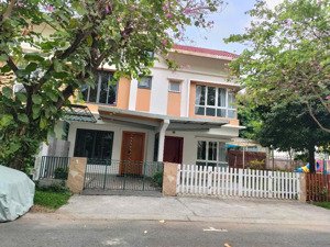 chính chủ cho thuê nhà phố ecoxuân,thuận an, bình dương, giá 18 triệu nhà đầy đủ nội thất đẹp