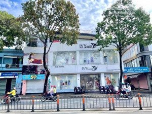 cho thuê góc 2 mặt tiền số 50-52 quang trung, p.10, gò vấp. diện tích: 12x21m, 1 trệt 2 lầu