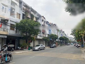 bán nhà sổ thổ cư mặt tiền đường d9 kinh doanh 1tret3lau sổ hoàn công d2d giá 9,7tỷ lh 