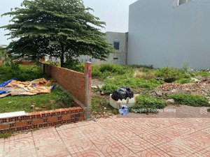 ngộp vốn cần bán lô đất đẹp 500tr mt đường d5 phường 5, gần trường đại học trà vinh, 120m2. shr