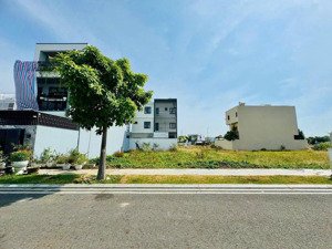 cần bán lô đất mỹ gia gói 7 giá rẻ 4,45 tỷ (bao cọc ), lô sạch đẹp đường thông 13m