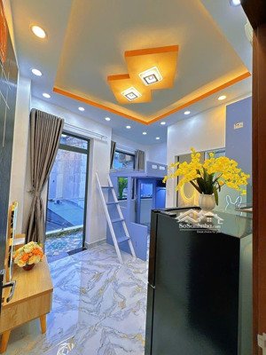 phòng thiết kế phong cách nghệ thuật ở âu dương lân q8