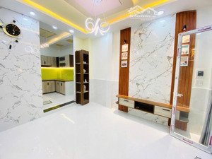 gấp! 3,55 tỷ, nhà mới, 4,8x10, 2 tầng,shr, bán nhà bình đông, cầu chà và quận 8