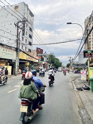 Bán nhà mạt tiền kinh doanh Phan Huy Ích, 9x25, phường 15, Tân Bình, giá 29 tỷ