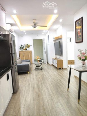 bán nhanh căn hộ 2 pn,2 vs tại hh3 linh đàm, hoàng mai, hà nội với giá 2,6 tỷ. lh: 