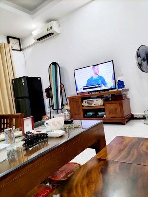 cho thuê căn hộ chung cư 7tr/tháng kim mã-ba đình, 45m2 full đồ, điện nước giá dân, gửi xe miễn phí