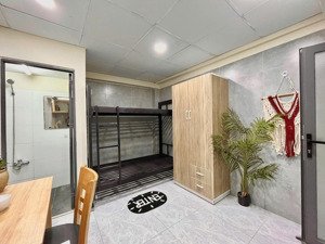 studio full nt giá rẻ sát bên công viên văn hóa, gần đh công nghiệp, văn lang - thang máy