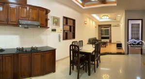 căn hộ sky garden 1, dt 71m2, 2pn 1wc . đang có hợp đồng thuê 9tr/ tháng