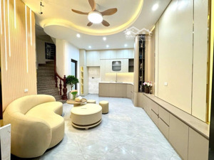 siêu hiếm-nhà đẹp lô góc đống đa 31m2 - 5t - mt4,5m, 10m ra oto, full nội thất, tiện ích bạt ngàn