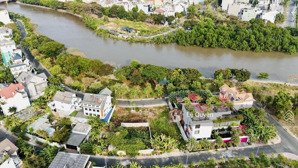 bán nhanh đất biệt thự mặt tiền sông an phú quận 2 - diện tích 17x18m 300m2 - giá rẻ 69 tỷ