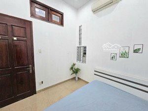 studio 1 phòng ngủ tách bếp full nội thất - đẹp -mới ở huỳnh tấn phát phường phú thuận q7