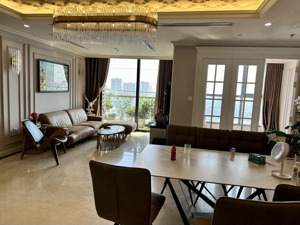 chính chủ cần bán căn hộ w3 - 62m2, tầng trung, view đẹp 2pn tại west point mễ trì, giá 6,89 tỷ