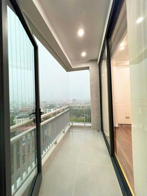 bán cc 4f vũ phạm hàm, 6,75 tỷ, 90m2, 3pn + 2wc, hướng đông nam