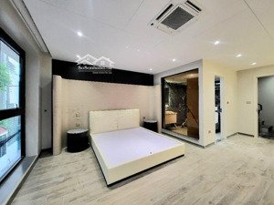 bản tình ca ngọc thụy - viên ngọc giữa trung tâm - 8 tầng thang máy - gara 2 oto - nội thất 5*