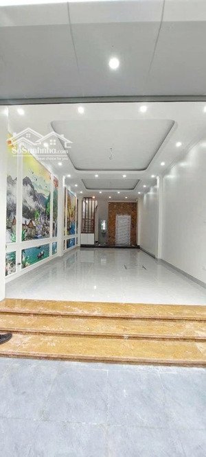 nhà đẹp thang máy. siêu rẻ. phân lô vỉa hè. ô tô tránh mậu lương, hà đông