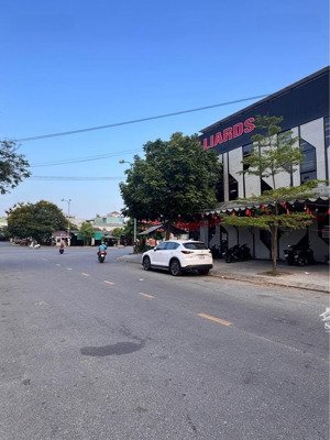 chính chủ gửi bán đất lô đất( tặng nhà) mt đường thanh tịnh, phường hòa khánh.đà nẵng