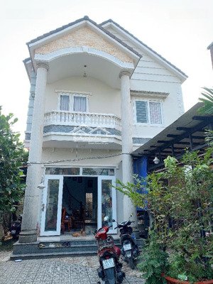 biệt thự 2 tầng đường vườn lài, phường an phú đông, q12, dt 215m2 (10mx22m), hẻm ôtô giá 9,3tỷ