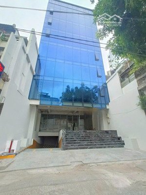 siêu vị trí cách mạng tháng 8, quận 3 ngay điện máy thiên hoà- 10x20m(hầm+6 tầng)- bán 58 tỷ.