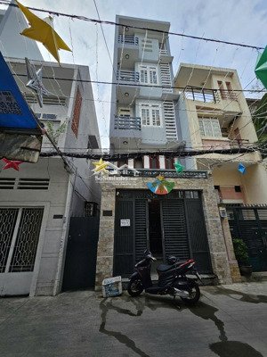 chdv hẻm xe hơi huỳnh văn bánh, phú nhuận. dòng tiền 350 triệu/năm