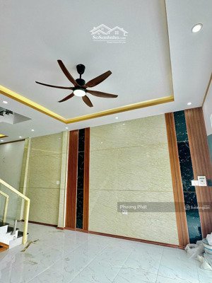 bán gấp nhà 1 trệt 1 lầu sân ôtô ngay cuối đường đồng khởi gần bệnh viện da liễu, tt 500tr nhận nhà