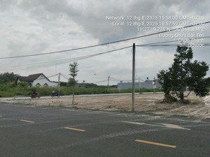 mặt tiền đường nhựa 32m - xây dụng tự do - dân cư hiện hữu - giá ngộp