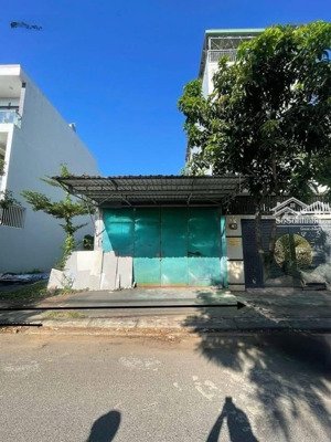 bán đất mặt tiền bàu năng lên nhà 05 bàu năng 12 trung tâm liên chiểu chỉ 4 tỷ x