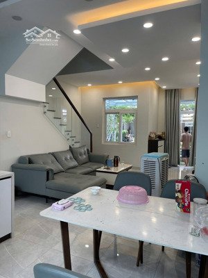 cho thuê nhà liên phường - liền kề global city 2 lầu 4pn 4wc giá 14 - 15 - 16/tháng