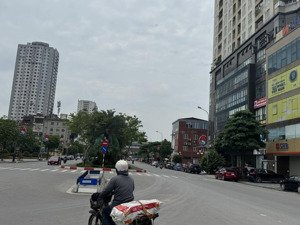 15.5 tỷ 65m2 - 5 tầng mt 5m kinh doanh cho thuê 30 triệu /1tháng - không bao giờ có căn thứ 2