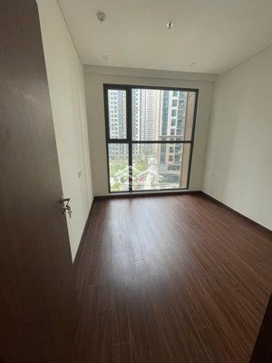 mã căn: h3.x loại căn: 1n + hướng: tb nguyên bản cđt