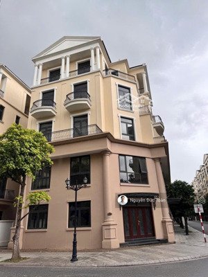 siêu phẩm rẻ nhất thị trường. góc khu vip đảo dừa 100m2 giá 15 tỷ lh: 
