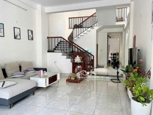 bán nhà 3 tầng mặt tiền đường thanh lương 15, hòa xuân, cẩm lệ, dt 100m2, giá 6 tỷ 6 tl