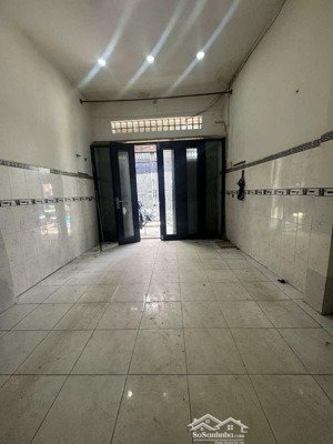 nhà rẻ q.6, ngay cạnh mt bà hom, c4, 3pn, 56.4m2