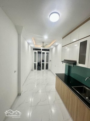 bán nhà đẹp, trung tâm hai bà trưng- cách phố 25m 5tầng ở ngay chỉ hơn 5tỷ