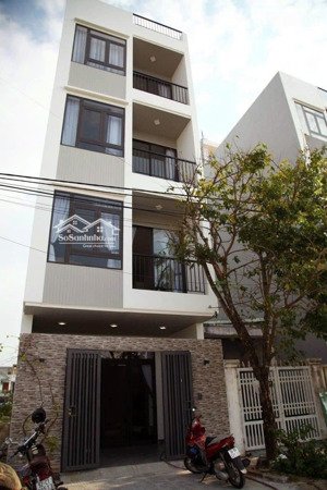 siêu phẩm tòa căn hộ 7 phòng full nội thất - dòng tiền 500 triệu/năm - cách biển 500m