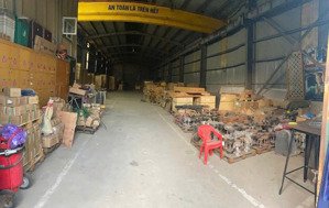 cho thuê kho tại cụm công nghiệp lai xá hoài đức, dt 1000m2 kho cao 8m có cẩu trục xe công vào